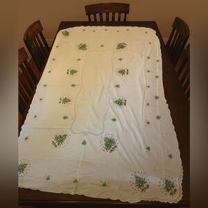 Large Hand Cross Stitch White Cotton Tablecloth Christmas Trees Lace Edge 92X62”